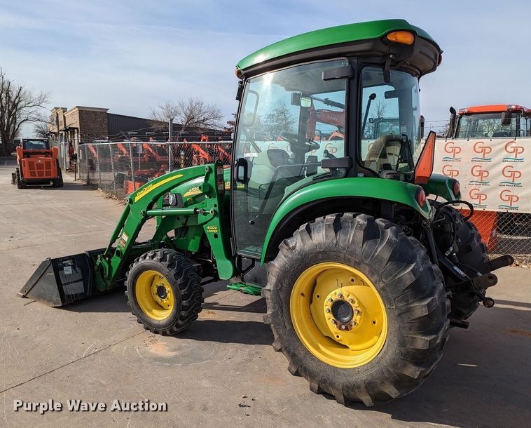 image for item LF9753 John Deere 4520  MFWD tractor