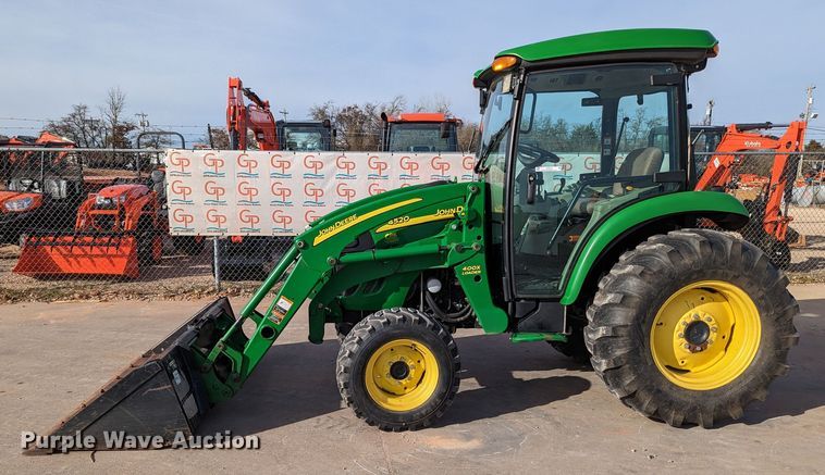 image for item LF9753 John Deere 4520  MFWD tractor