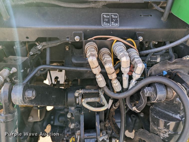 image for item LF9753 John Deere 4520  MFWD tractor