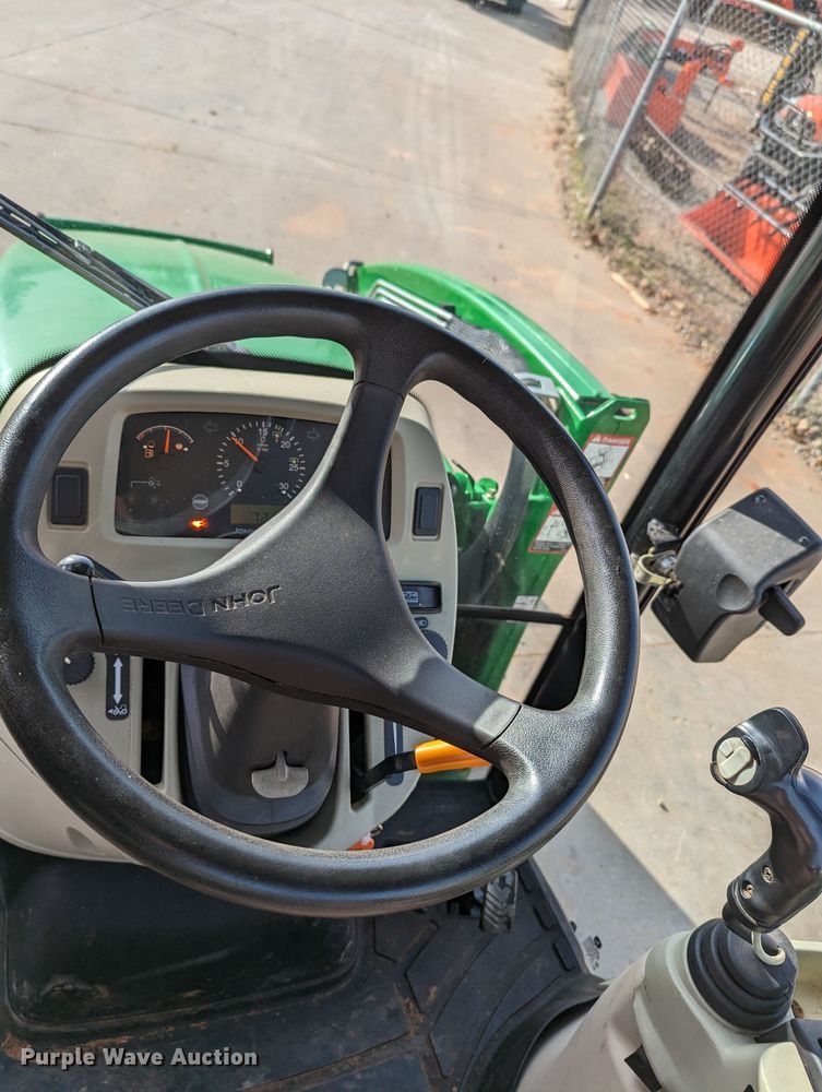 image for item LF9753 John Deere 4520  MFWD tractor