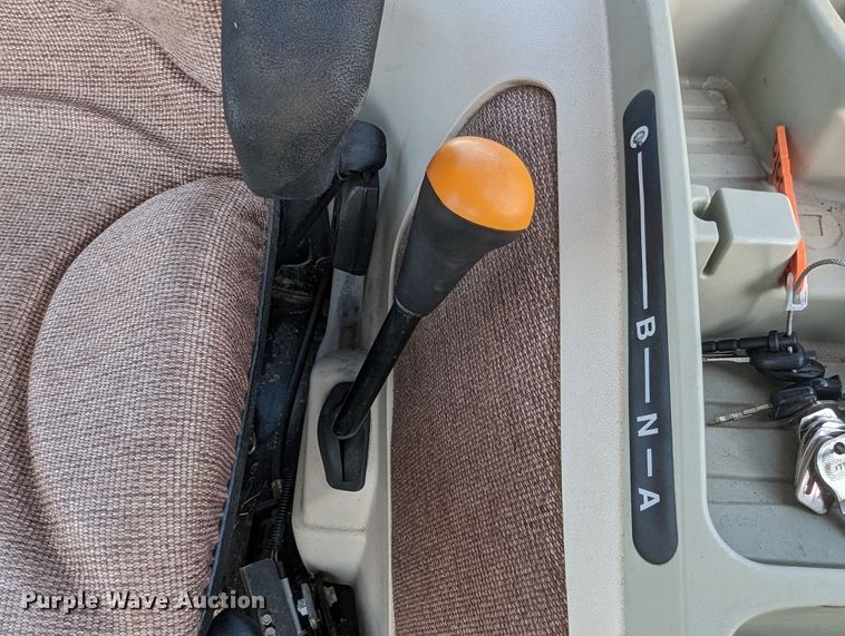 image for item LF9753 John Deere 4520  MFWD tractor