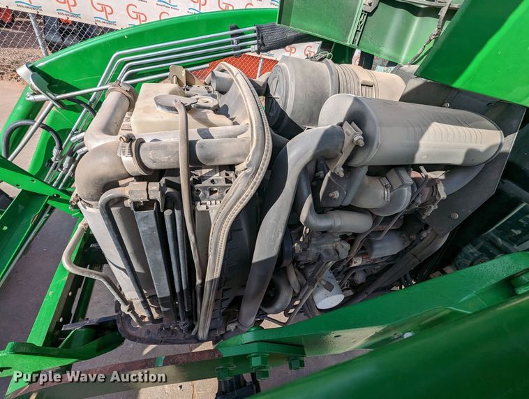 image for item LF9753 John Deere 4520  MFWD tractor