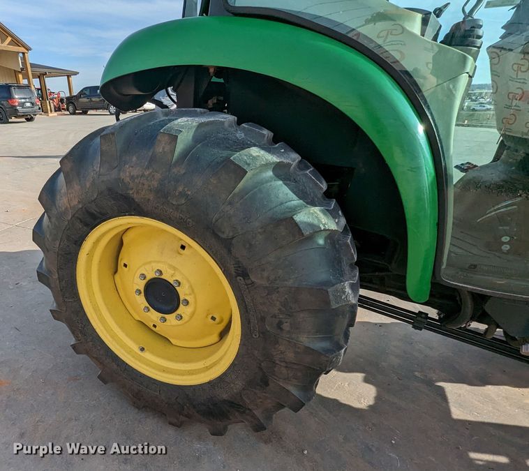 image for item LF9753 John Deere 4520  MFWD tractor