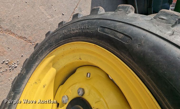 image for item LF9753 John Deere 4520  MFWD tractor