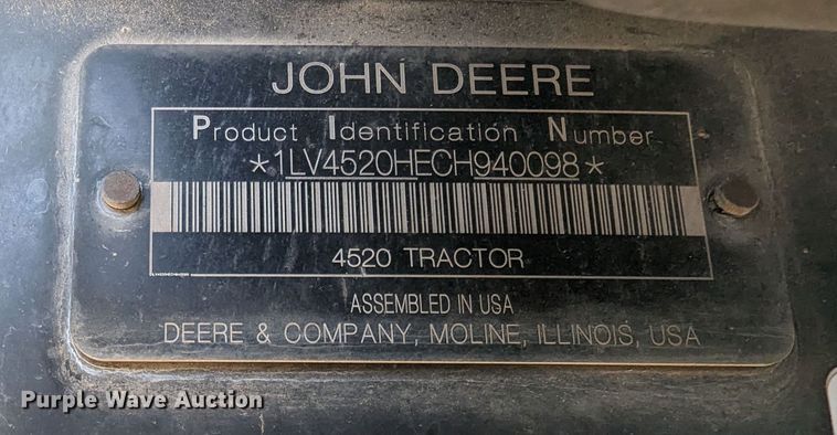 image for item LF9753 John Deere 4520  MFWD tractor