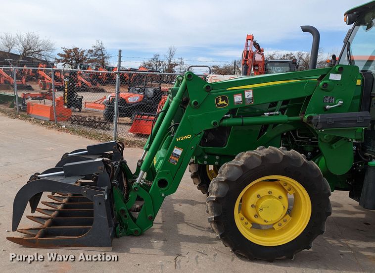 image for item LF9754 2014 John Deere 5058E  MFWD tractor