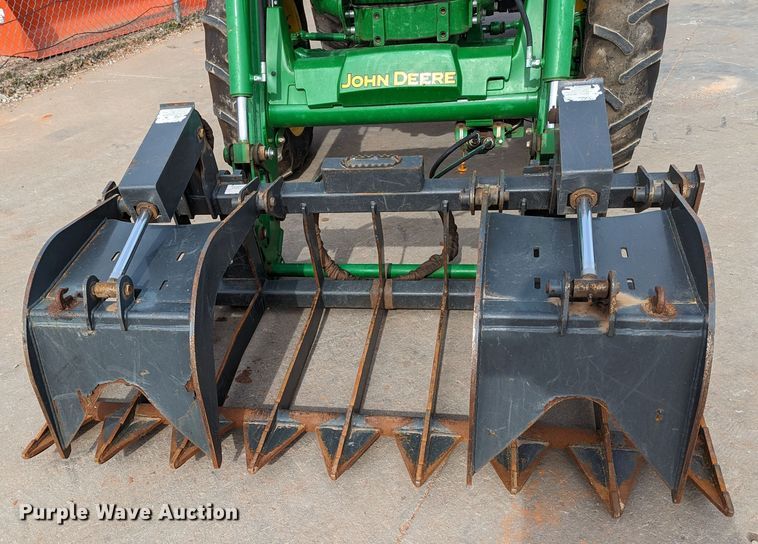 image for item LF9754 2014 John Deere 5058E  MFWD tractor