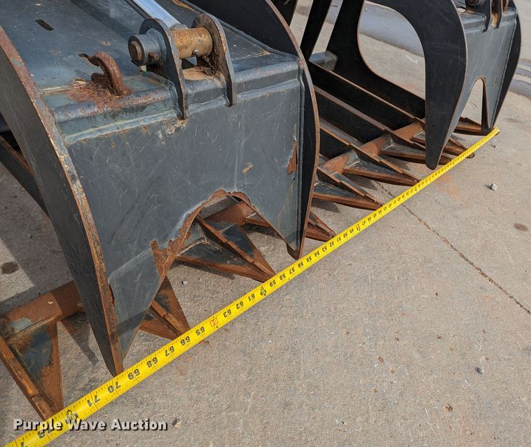 image for item LF9754 2014 John Deere 5058E  MFWD tractor