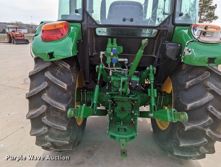 image for item LF9754 2014 John Deere 5058E  MFWD tractor