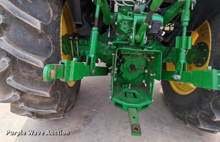 image for item LF9754 2014 John Deere 5058E  MFWD tractor