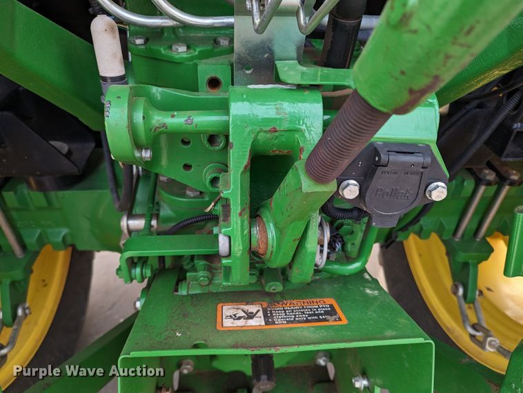 image for item LF9754 2014 John Deere 5058E  MFWD tractor