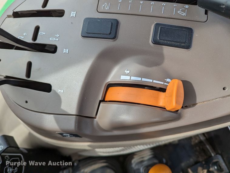 image for item LF9754 2014 John Deere 5058E  MFWD tractor