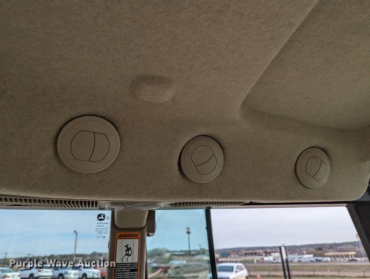 image for item LF9754 2014 John Deere 5058E  MFWD tractor