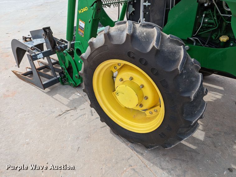 image for item LF9754 2014 John Deere 5058E  MFWD tractor