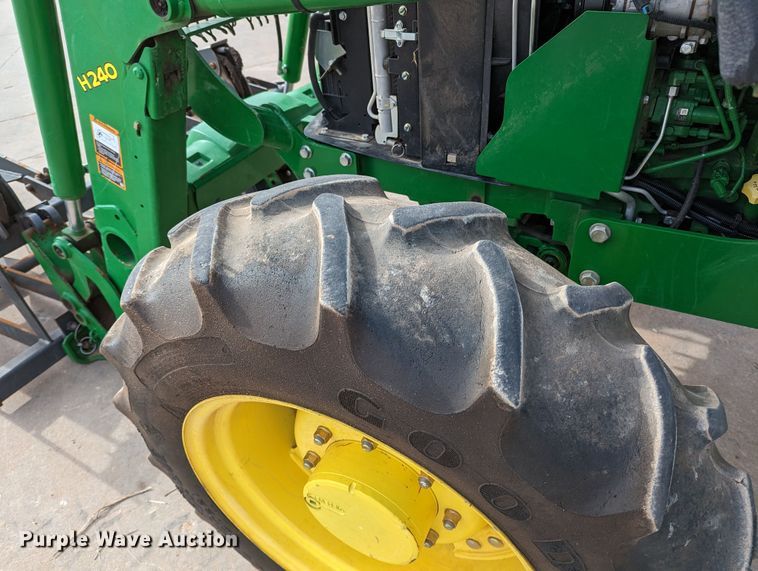 image for item LF9754 2014 John Deere 5058E  MFWD tractor