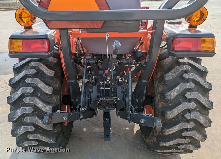image for item LF9755 2021 Kubota L3901DT  MFWD tractor