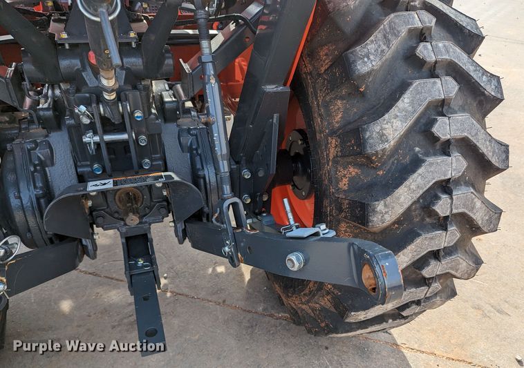 image for item LF9755 2021 Kubota L3901DT  MFWD tractor