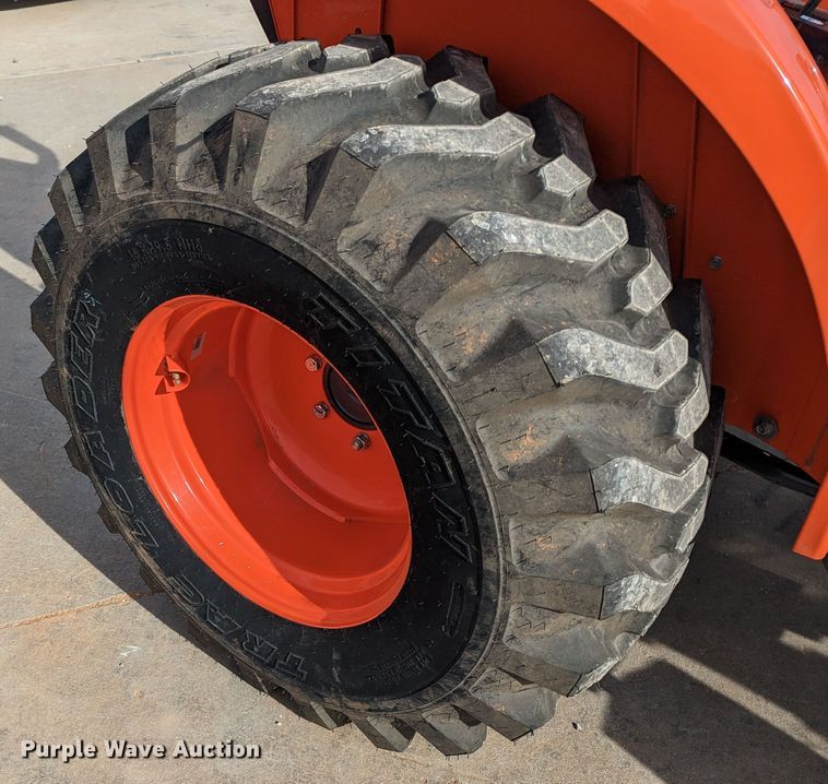 image for item LF9755 2021 Kubota L3901DT  MFWD tractor