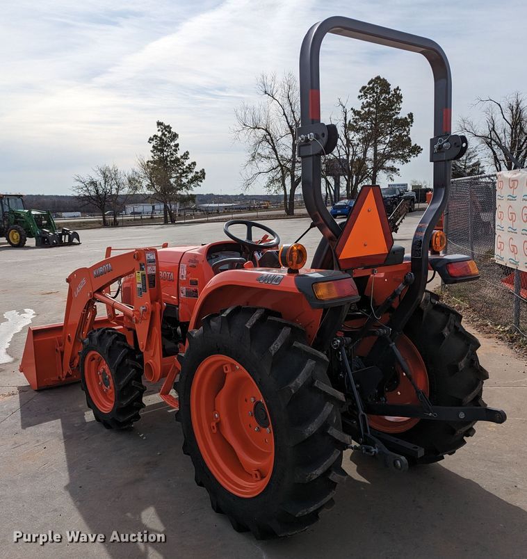image for item LF9758 Kubota L2501DT  MFWD tractor