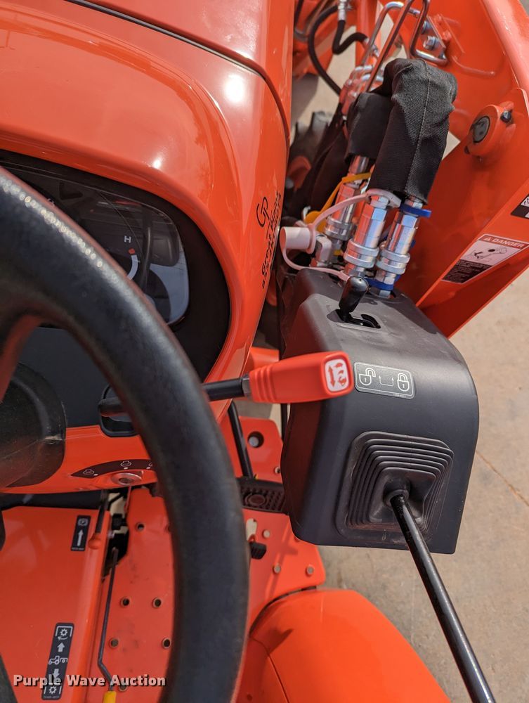 image for item LF9758 Kubota L2501DT  MFWD tractor