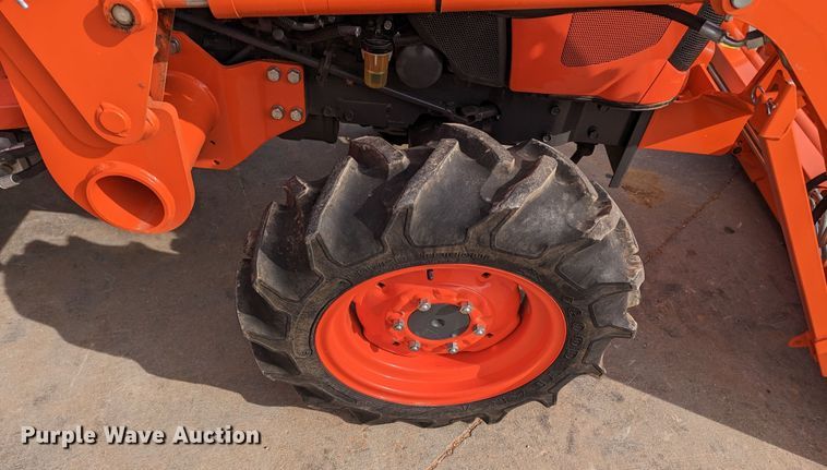 image for item LF9758 Kubota L2501DT  MFWD tractor