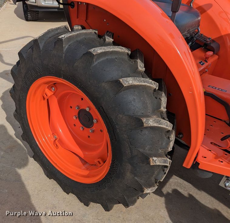 image for item LF9758 Kubota L2501DT  MFWD tractor