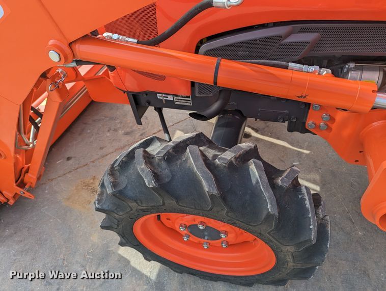 image for item LF9758 Kubota L2501DT  MFWD tractor