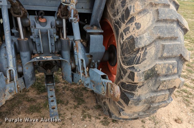 image for item LF9761 2004 Kubota L4630D  MFWD tractor