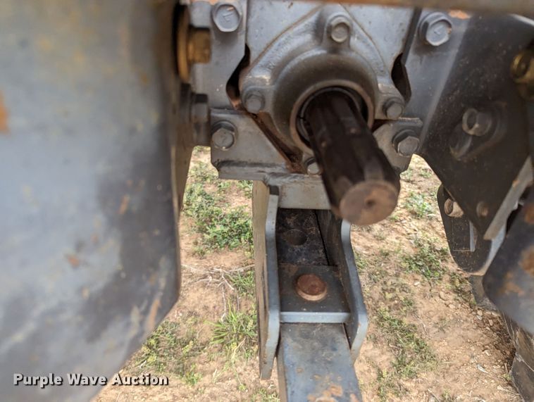 image for item LF9761 2004 Kubota L4630D  MFWD tractor