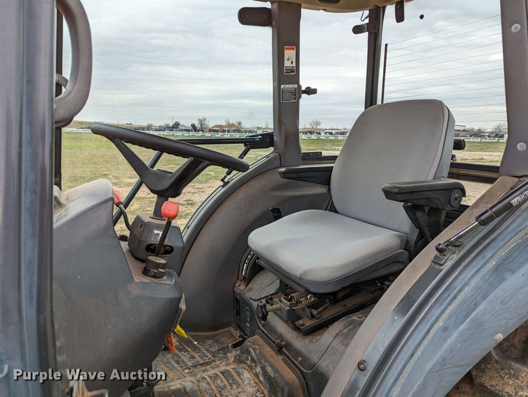 image for item LF9761 2004 Kubota L4630D  MFWD tractor