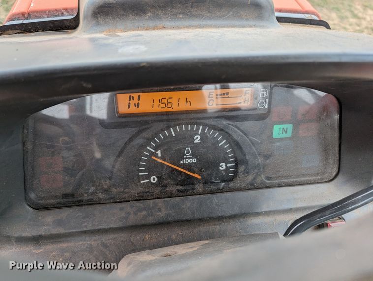 image for item LF9761 2004 Kubota L4630D  MFWD tractor