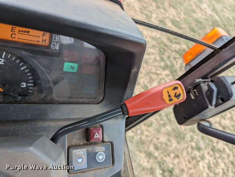 image for item LF9761 2004 Kubota L4630D  MFWD tractor