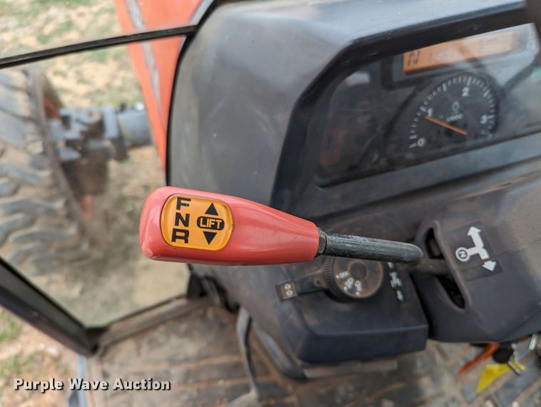 image for item LF9761 2004 Kubota L4630D  MFWD tractor