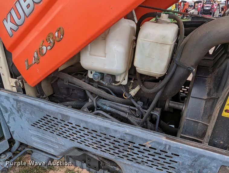 image for item LF9761 2004 Kubota L4630D  MFWD tractor