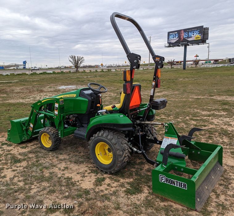 image for item LF9762 2019 John Deere 1023E  tractor