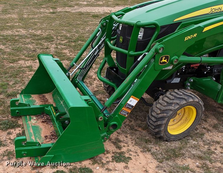 image for item LF9762 2019 John Deere 1023E  tractor