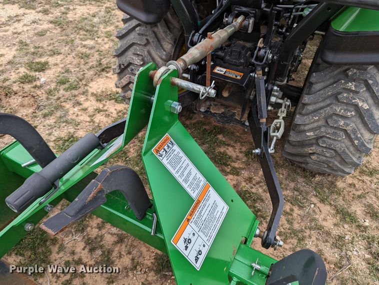 image for item LF9762 2019 John Deere 1023E  tractor