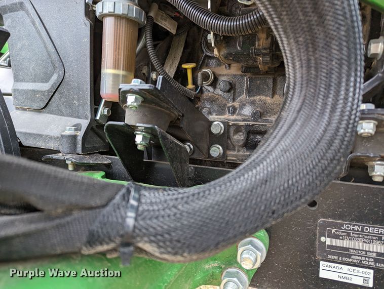 image for item LF9762 2019 John Deere 1023E  tractor