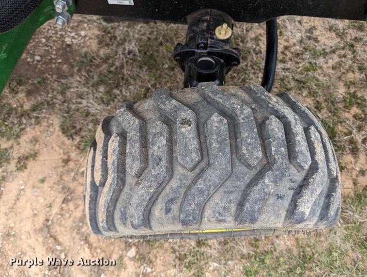 image for item LF9762 2019 John Deere 1023E  tractor