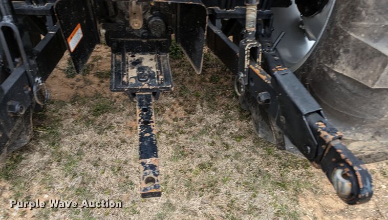 image for item LF9763 2020 Mahindra 3650  MFWD tractor