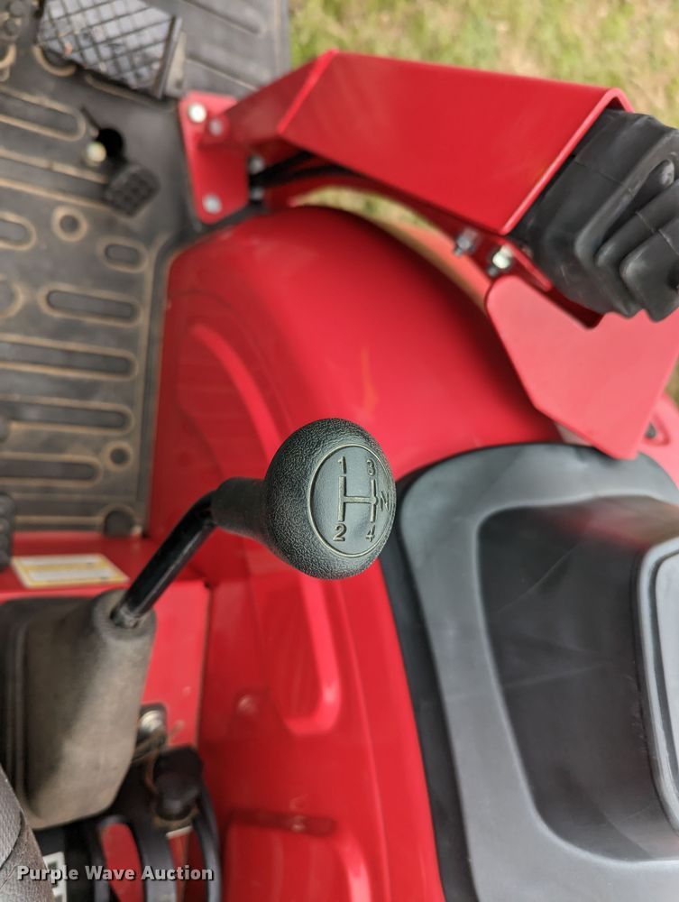 image for item LF9763 2020 Mahindra 3650  MFWD tractor