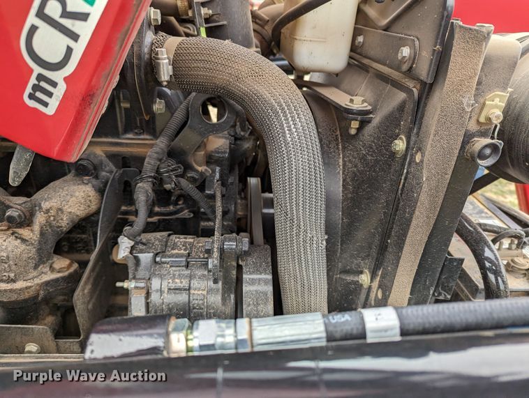 image for item LF9763 2020 Mahindra 3650  MFWD tractor