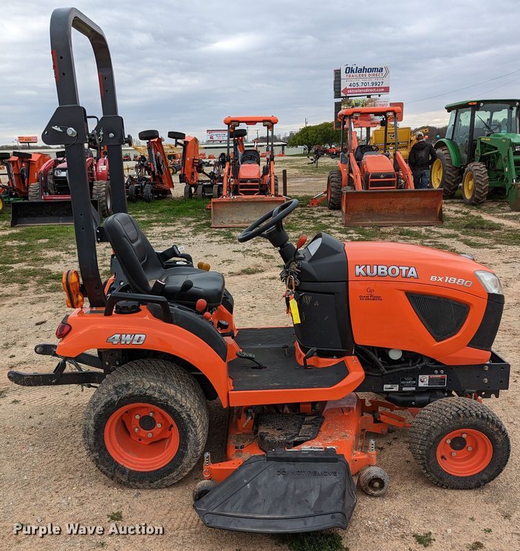 image for item LF9764 2019 Kubota BX1880  MFWD tractor