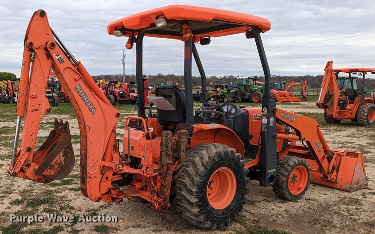 image for item LF9765 2007 Kubota B26  backhoe