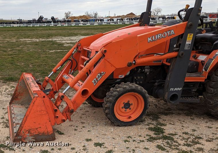 image for item LF9765 2007 Kubota B26  backhoe