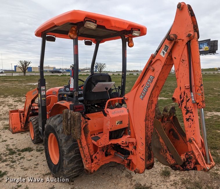 image for item LF9765 2007 Kubota B26  backhoe