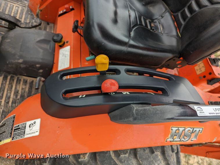 image for item LF9765 2007 Kubota B26  backhoe