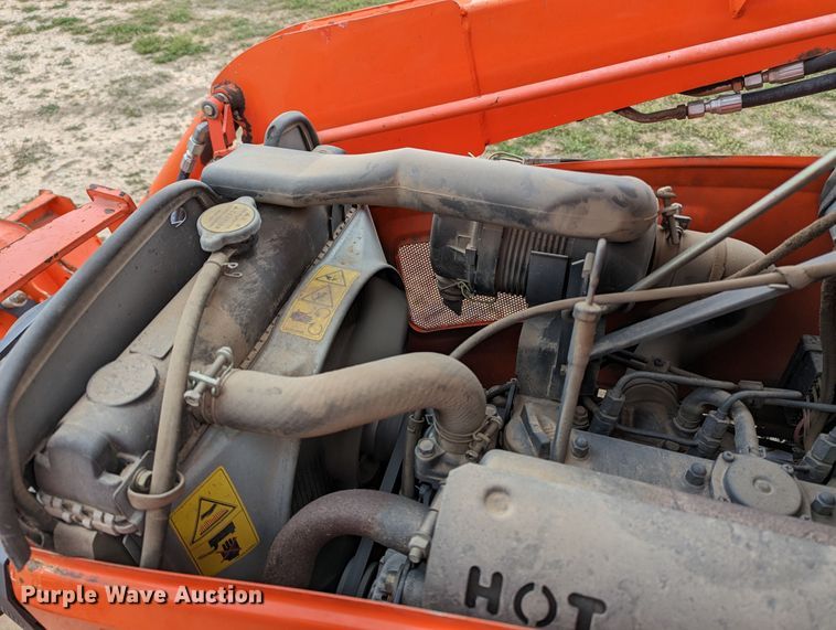 image for item LF9765 2007 Kubota B26  backhoe