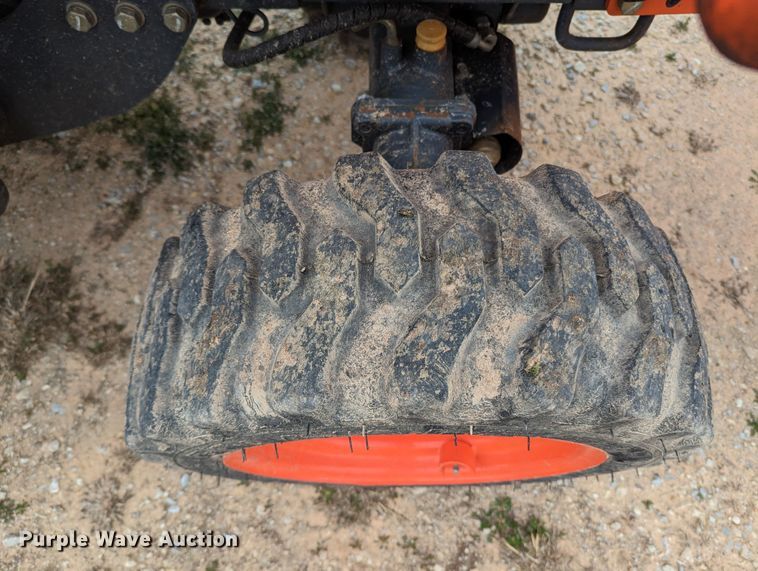 image for item LF9765 2007 Kubota B26  backhoe