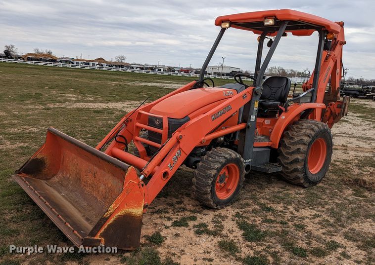 image for item LF9766 2005 Kubota L39TLB  backhoe